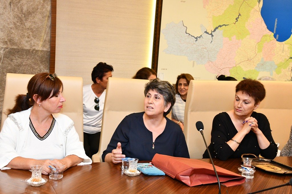 Kadının üretimini önemsiyoruz